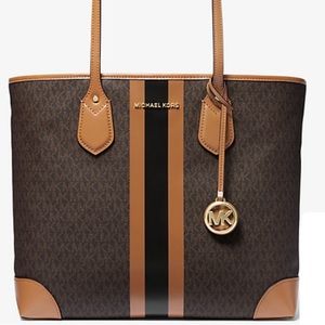 NEW Michael Kors Eva tote with additional clutch